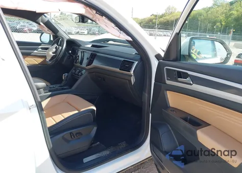 2023 Volkswagen Atlas Cross Sport 3.6L V6 Sel Premium R-Line из США, поврежденный, VIN 1V2FE2CA2PC205175